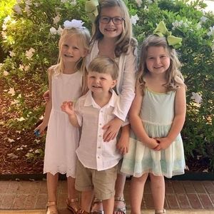 Meet your Posher, Debbie